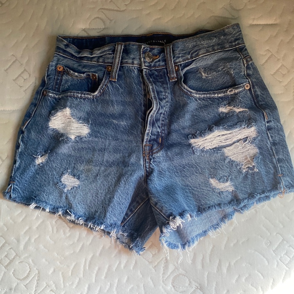 like new Aeropostale jean shorts